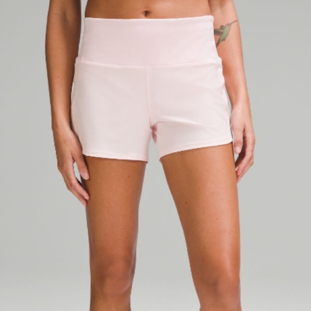 Lululemon speed ups strawberry milkshake size 4 4” length